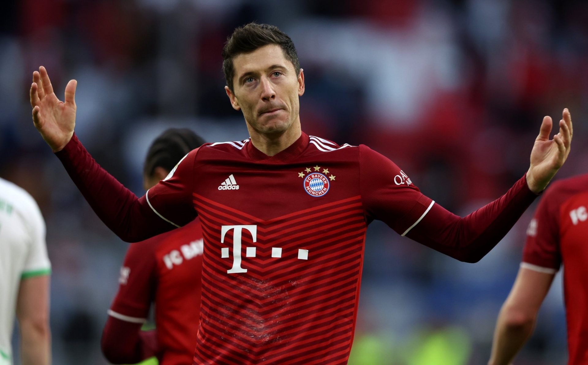 Bayern Munich are reportedly yet to open talks with Robert Lewandowski over a new contract.